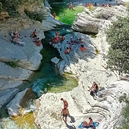 Casa de Férias Casa Rustica Mit Privatem Pool Zur Alleinigen Nutzung Corinaldo